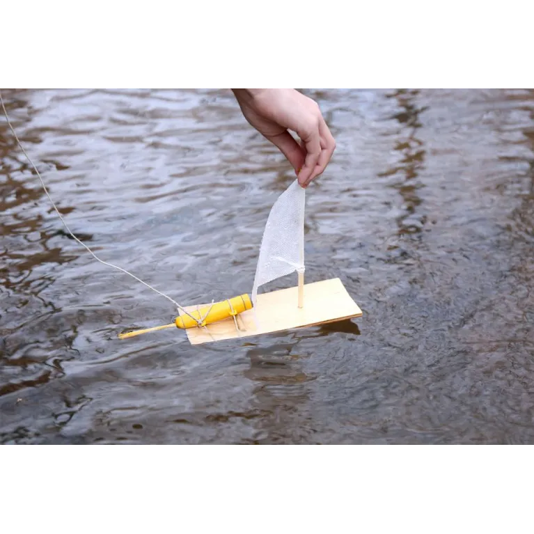 Moteur à bateau à hélice