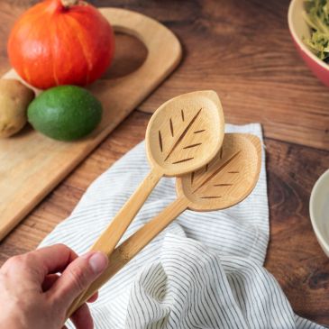 Cuillère bois feuille
