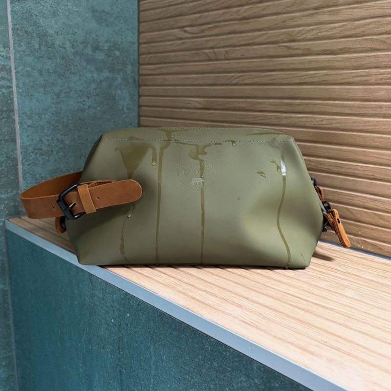Trousse de toilette imperméable - Sitka - Kaki