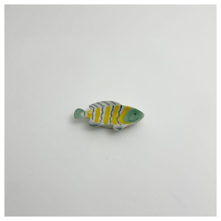 Barbotine petit poisson jaune